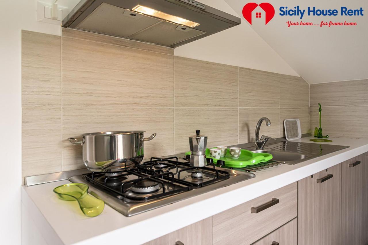Borgo Aranci - Appartamento In Villa Garofalo - 15B 카스텔라마레델골포 외부 사진